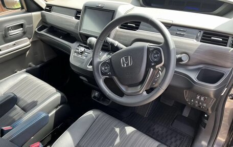 Honda Freed II, 2018 год, 1 290 000 рублей, 10 фотография