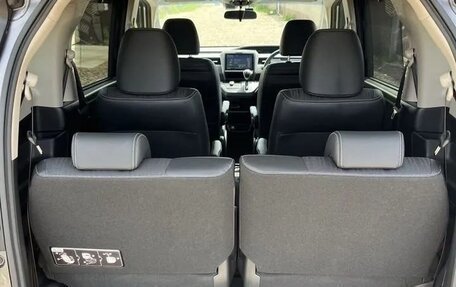 Honda Freed II, 2018 год, 1 290 000 рублей, 23 фотография