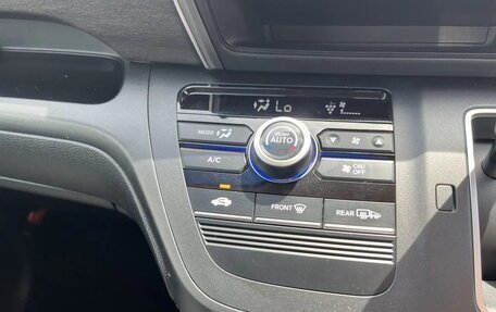 Honda Freed II, 2018 год, 1 290 000 рублей, 15 фотография