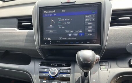Honda Freed II, 2018 год, 1 290 000 рублей, 14 фотография