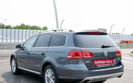 Volkswagen Passat B7, 2014 год, 1 600 000 рублей, 2 фотография