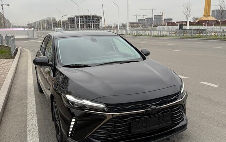 Chevrolet Monza, 2024 год, 1 845 000 рублей, 5 фотография