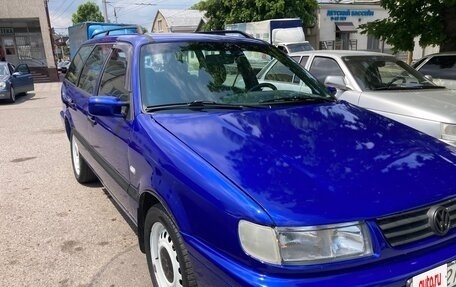 Volkswagen Passat B4, 1993 год, 420 000 рублей, 3 фотография
