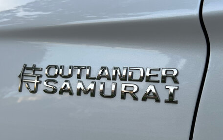 Mitsubishi Outlander III рестайлинг 3, 2014 год, 1 280 000 рублей, 22 фотография