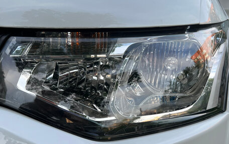 Mitsubishi Outlander III рестайлинг 3, 2014 год, 1 280 000 рублей, 19 фотография