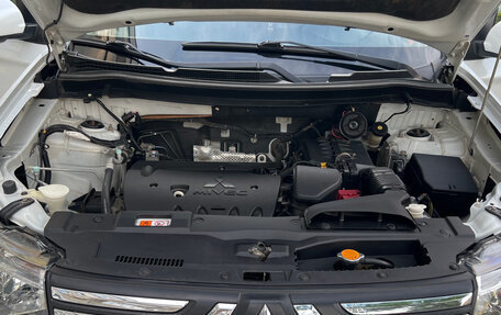 Mitsubishi Outlander III рестайлинг 3, 2014 год, 1 280 000 рублей, 15 фотография