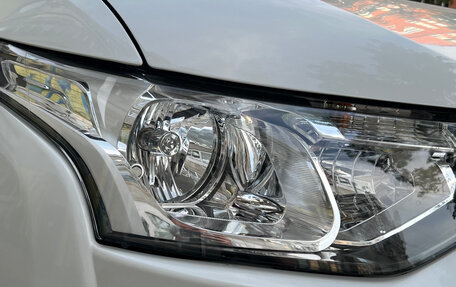 Mitsubishi Outlander III рестайлинг 3, 2014 год, 1 280 000 рублей, 18 фотография