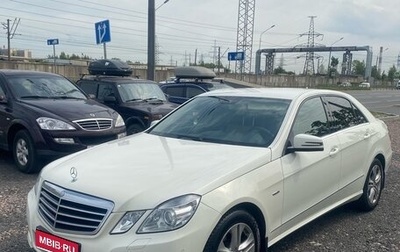 Mercedes-Benz E-Класс, 2012 год, 2 200 000 рублей, 1 фотография