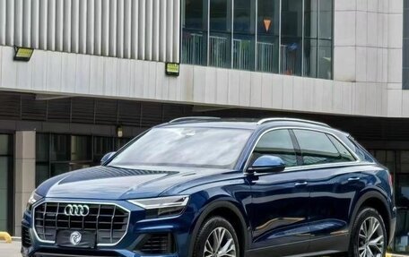 Audi Q8 I, 2022 год, 7 190 000 рублей, 1 фотография