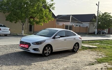 Hyundai Solaris II рестайлинг, 2018 год, 1 220 000 рублей, 1 фотография