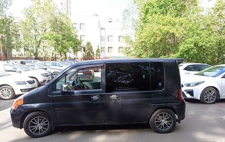 Honda Mobilio I, 2002 год, 310 000 рублей, 3 фотография