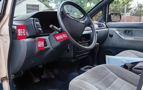 Nissan Prairie III, 1991 год, 245 000 рублей, 12 фотография
