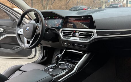 BMW 3 серия, 2021 год, 3 300 000 рублей, 11 фотография