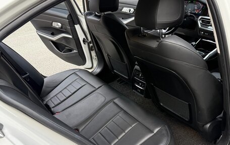 BMW 3 серия, 2021 год, 3 300 000 рублей, 9 фотография