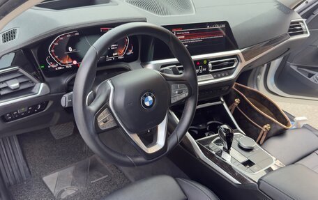 BMW 3 серия, 2021 год, 3 300 000 рублей, 23 фотография