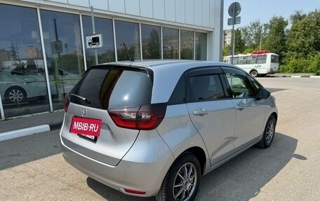 Honda Fit, 2020 год, 1 350 000 рублей, 7 фотография