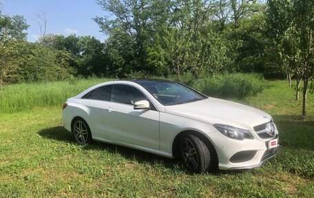 Mercedes-Benz E-Класс, 2015 год, 2 500 000 рублей, 3 фотография