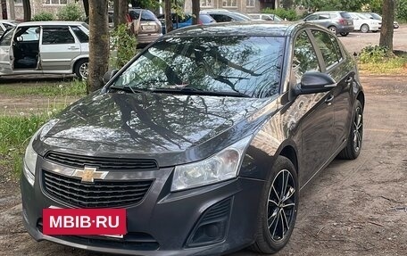 Chevrolet Cruze II, 2013 год, 850 000 рублей, 2 фотография