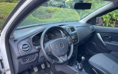 Renault Logan II, 2016 год, 565 000 рублей, 9 фотография