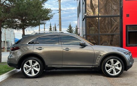 Infiniti FX II, 2008 год, 1 700 000 рублей, 6 фотография