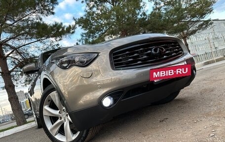 Infiniti FX II, 2008 год, 1 700 000 рублей, 9 фотография