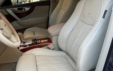 Infiniti FX II, 2008 год, 1 700 000 рублей, 17 фотография