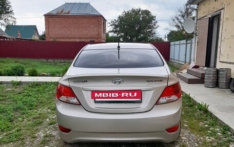 Hyundai Solaris II рестайлинг, 2011 год, 709 000 рублей, 4 фотография