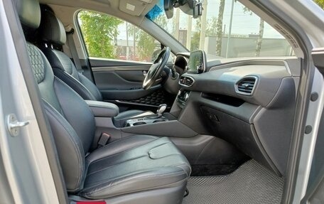 Hyundai Santa Fe IV, 2018 год, 3 199 000 рублей, 13 фотография