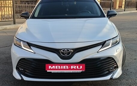 Toyota Camry, 2019 год, 2 900 000 рублей, 2 фотография
