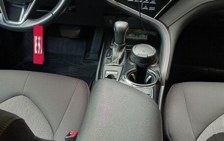 Toyota Camry, 2019 год, 2 900 000 рублей, 12 фотография