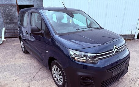 Citroen Berlingo III, 2021 год, 1 582 000 рублей, 3 фотография