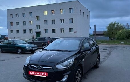 Hyundai Solaris II рестайлинг, 2012 год, 580 000 рублей, 2 фотография