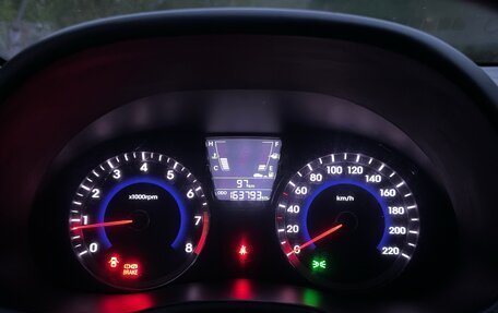 Hyundai Solaris II рестайлинг, 2012 год, 580 000 рублей, 11 фотография