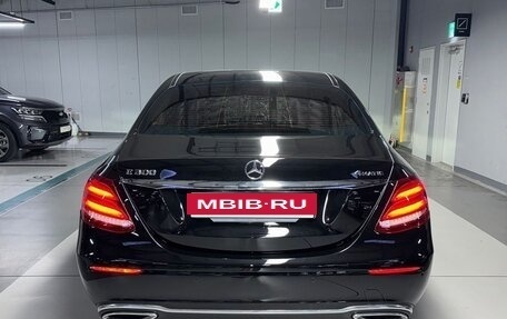 Mercedes-Benz E-Класс, 2020 год, 5 000 000 рублей, 6 фотография