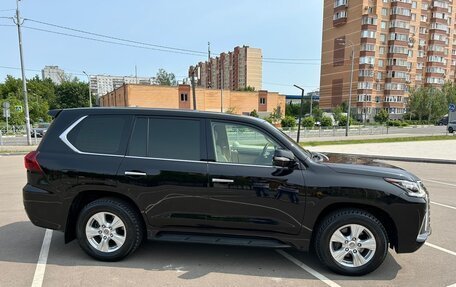 Lexus LX III, 2016 год, 8 900 000 рублей, 3 фотография