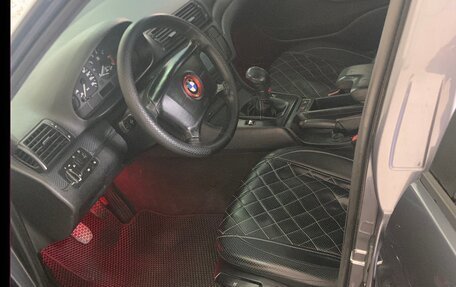 BMW 3 серия, 2000 год, 450 000 рублей, 10 фотография