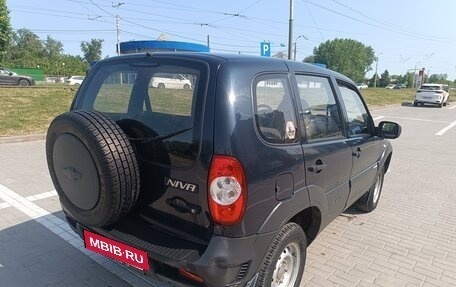 Chevrolet Niva I рестайлинг, 2011 год, 520 000 рублей, 2 фотография