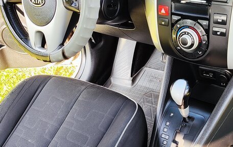 KIA Venga I, 2011 год, 890 000 рублей, 12 фотография