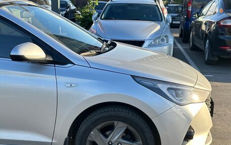 Hyundai Solaris II рестайлинг, 2020 год, 1 700 000 рублей, 9 фотография