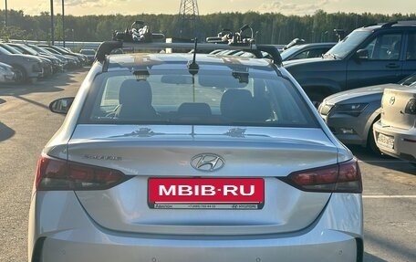 Hyundai Solaris II рестайлинг, 2020 год, 1 700 000 рублей, 6 фотография