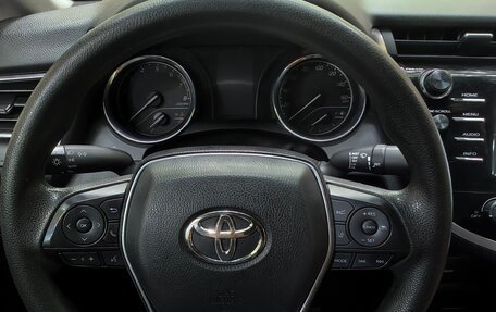 Toyota Camry, 2018 год, 2 500 000 рублей, 8 фотография