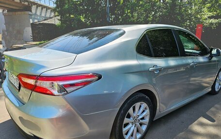 Toyota Camry, 2018 год, 2 500 000 рублей, 10 фотография