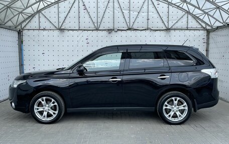 Mitsubishi Outlander III рестайлинг 3, 2012 год, 1 380 000 рублей, 10 фотография