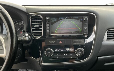 Mitsubishi Outlander III рестайлинг 3, 2012 год, 1 380 000 рублей, 16 фотография