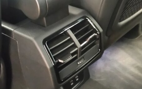 Audi Q3, 2020 год, 4 050 000 рублей, 23 фотография