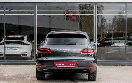 Porsche Macan I рестайлинг, 2018 год, 3 150 000 рублей, 4 фотография