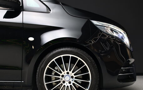 Mercedes-Benz V-Класс, 2017 год, 9 200 000 рублей, 7 фотография