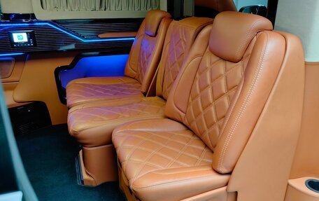 Mercedes-Benz V-Класс, 2017 год, 9 200 000 рублей, 20 фотография