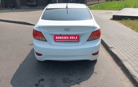 Hyundai Solaris II рестайлинг, 2013 год, 495 000 рублей, 8 фотография