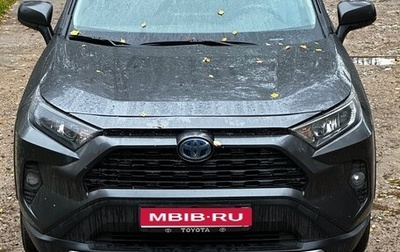 Toyota RAV4, 2022 год, 4 200 000 рублей, 1 фотография